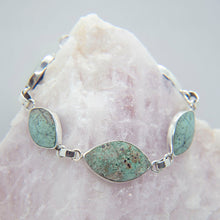 Cargar imagen en el visor de la galería, PULSERA REVERSIBLE DE PLATA CON LAPISLÁZULI Y CRISOPRASA