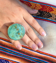 Cargar imagen en el visor de la galería, ANILLO DE COBRE Y CRISOPRASA
