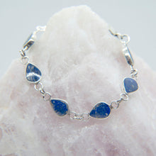 Cargar imagen en el visor de la galería, PULSERA REVERSIBLE DE PLATA LAPISLÁZULI Y CRISOCOLA
