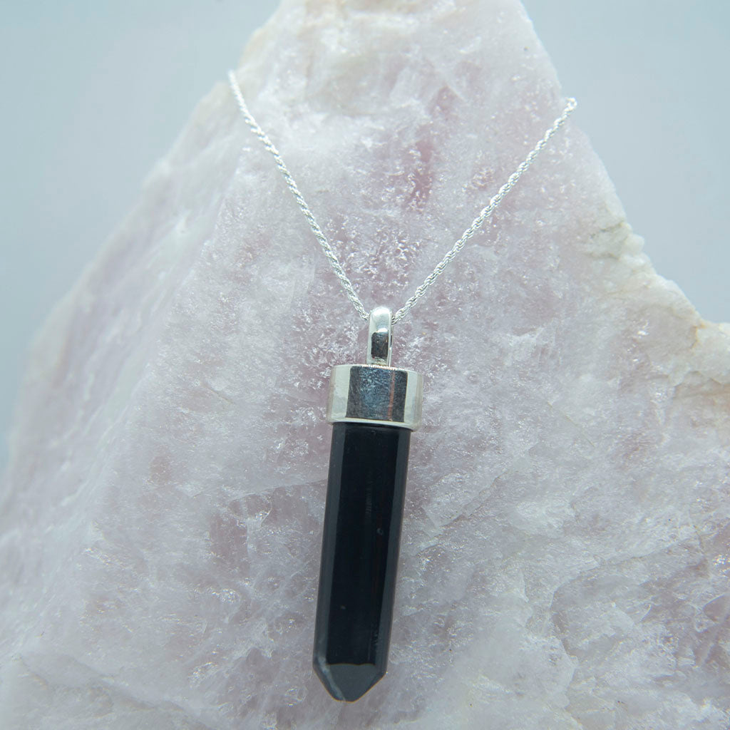 COLGANTE DE PLATA CON ÓNIX