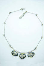 Cargar imagen en el visor de la galería, COLLAR DE PLATA REVERSIBLE PIEDRA CRUZ Y LAPISLÁZULI
